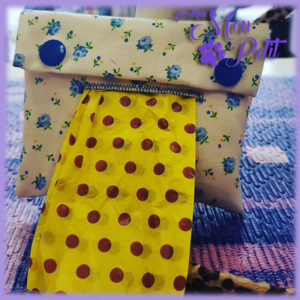 Lifestyle: Porta sacchettini Mon Petit Boutique per i cani